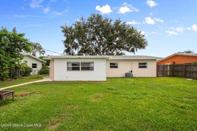 620 Clarke Avenue, Melbourne, FL 32935