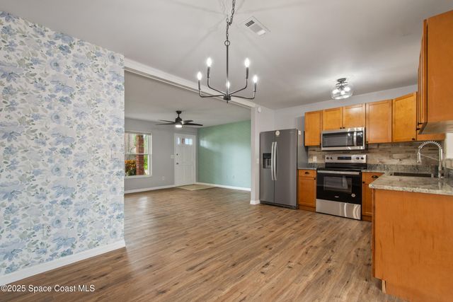 620 Clarke Avenue, Melbourne, FL 32935