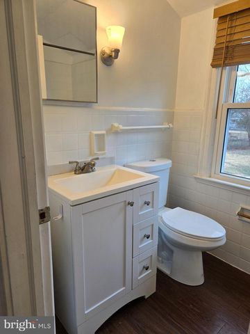 336 MILLER AVE, Hamilton, NJ 08610