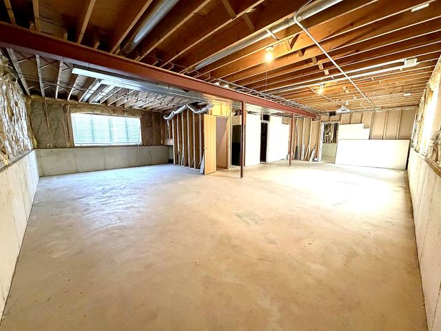 763 Longwood Drive, Lowell, IN 46356