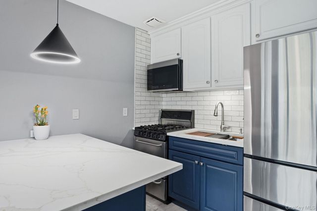 2261 Palmer Avenue 4L, New Rochelle, NY 10801
