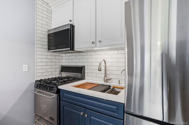 2261 Palmer Avenue 4L, New Rochelle, NY 10801