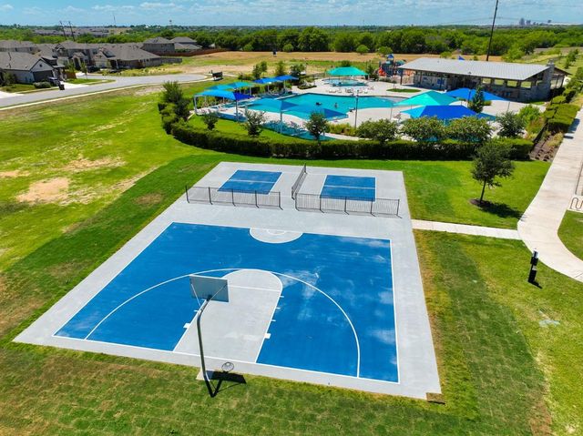 304 Bay Breeze DR, Kyle, TX 78640