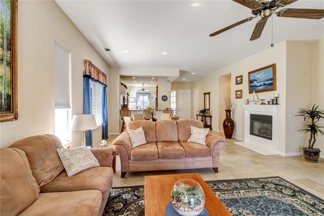 10788 Green Valley, Apple Valley, CA 92308