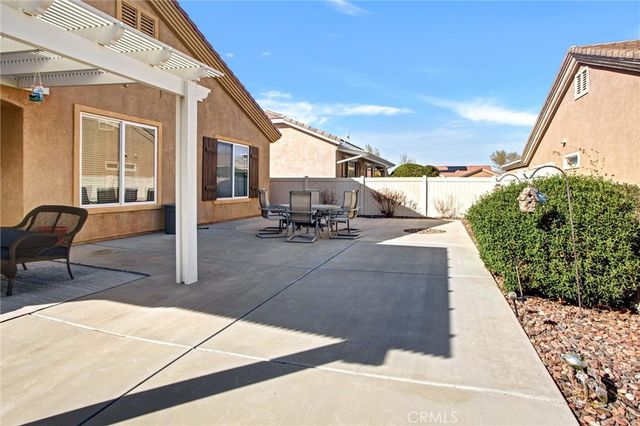 10788 Green Valley, Apple Valley, CA 92308