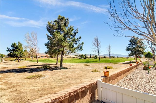 10788 Green Valley, Apple Valley, CA 92308