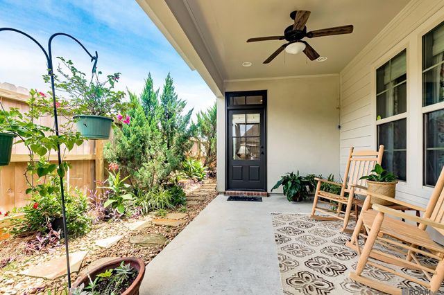 14344 Villa Grove Dr, Baton Rouge, LA 70810