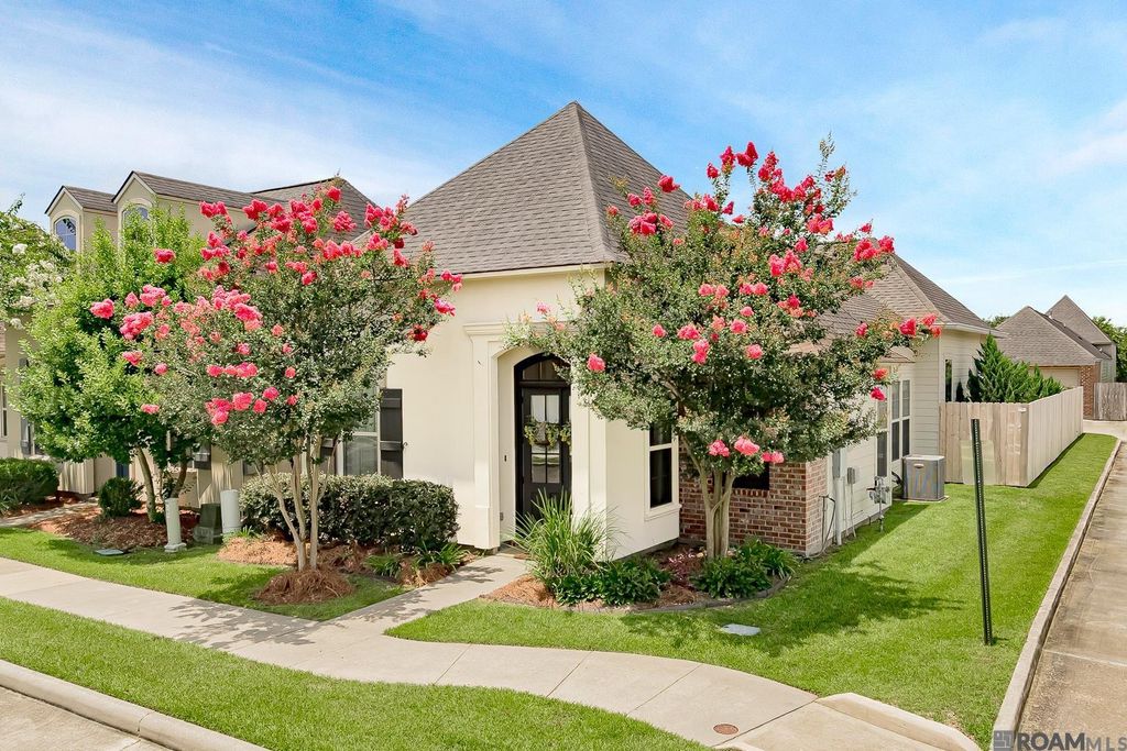 14344 Villa Grove Dr, Baton Rouge, LA 70810