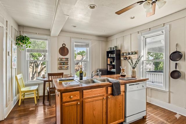 124 Franklin Street, Madison, WI 53703