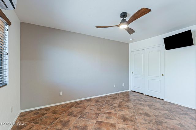 744 W Echo Mesa Drive, Green Valley, AZ 85614