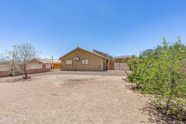 744 W Echo Mesa Drive, Green Valley, AZ 85614