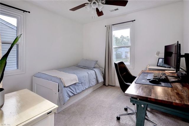 223 Louise DR, Newport News, VA 23601