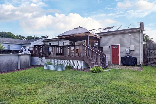 223 Louise DR, Newport News, VA 23601
