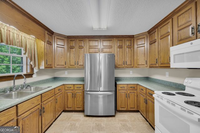 1014 Adams Clarke Road, Commerce, GA 30530
