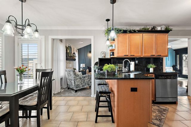 5848 Wildrose Lane, Schererville, IN 46375