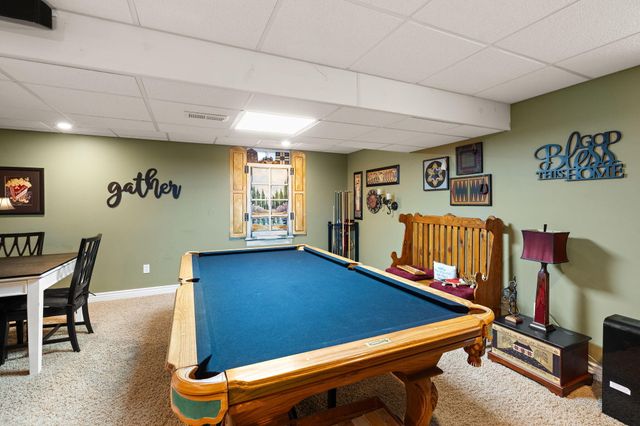 5848 Wildrose Lane, Schererville, IN 46375