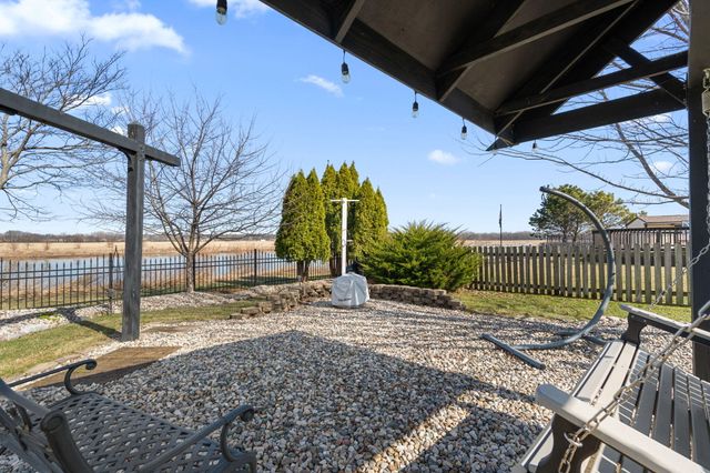 5848 Wildrose Lane, Schererville, IN 46375