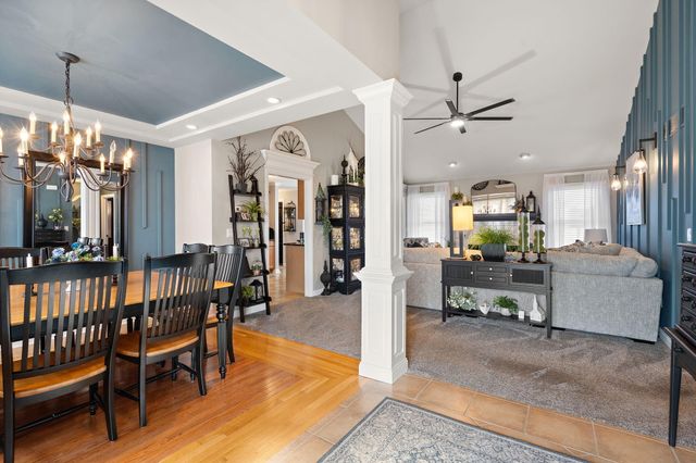 5848 Wildrose Lane, Schererville, IN 46375