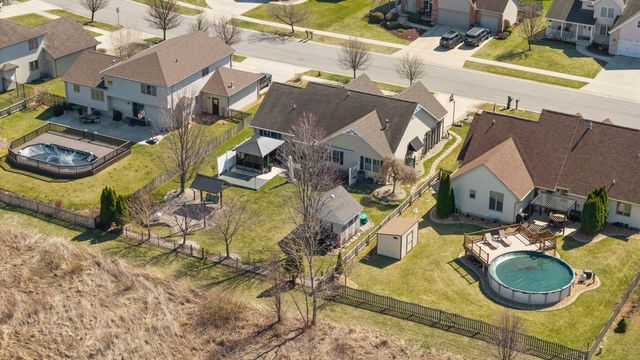 5848 Wildrose Lane, Schererville, IN 46375