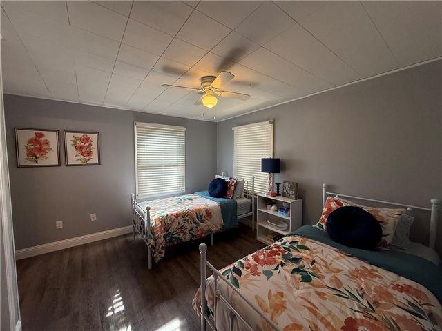 107 Osage Avenue, Hiawatha, KS 66434