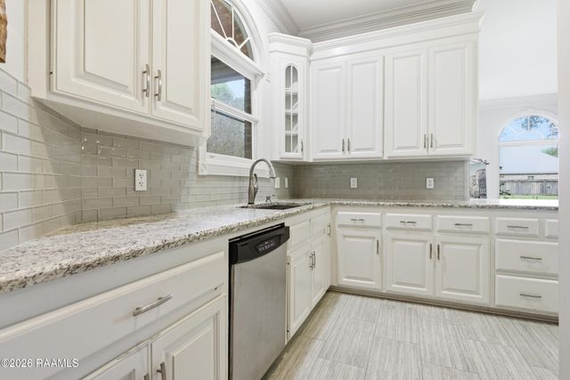 308 Trailwood Lane, Lafayette, LA 70508