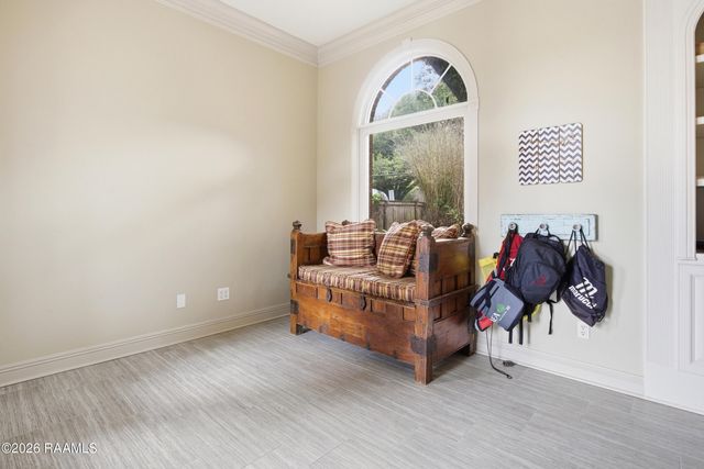 308 Trailwood Lane, Lafayette, LA 70508