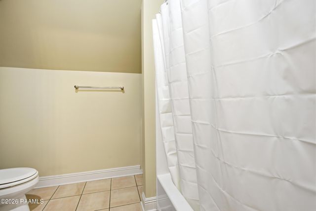 308 Trailwood Lane, Lafayette, LA 70508