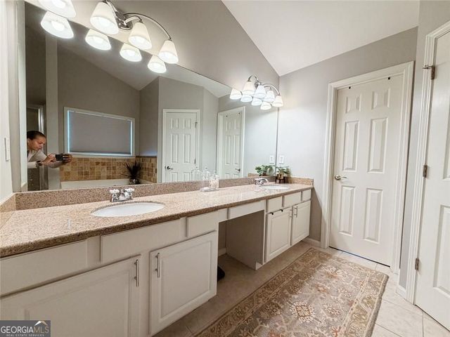 2703 Brookefield Lane, Kennesaw, GA 30152