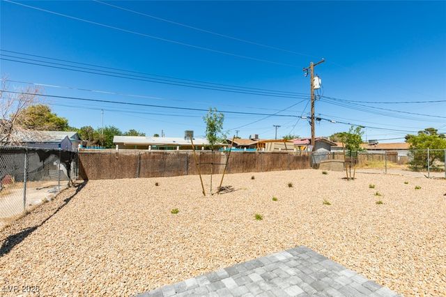 1912 Carver Avenue, North Las Vegas, NV 89032