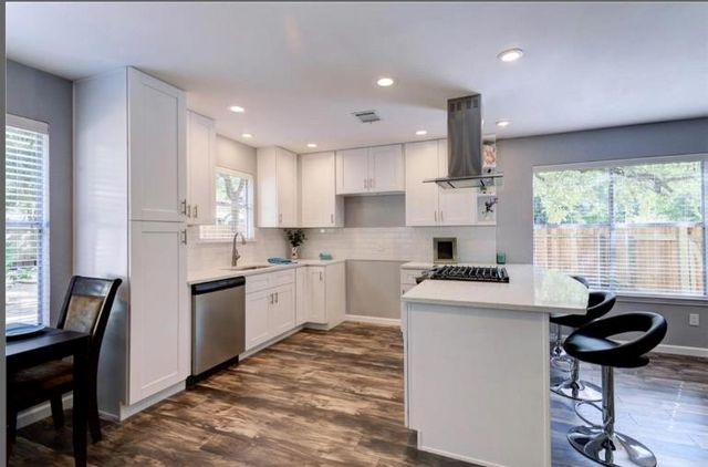 1710 Palmetto DR, Cedar Park, TX 78613