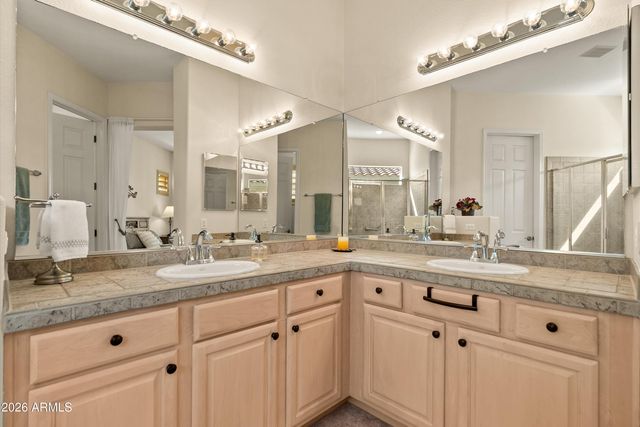 5328 S CITRUS Court, Gilbert, AZ 85298