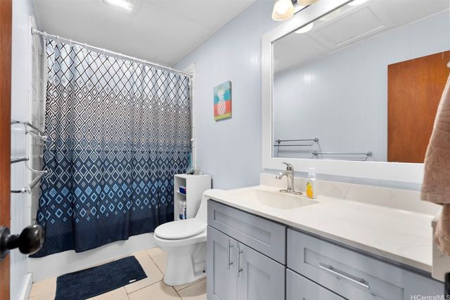 194 Kilea Place, Wahiawa, HI 96786