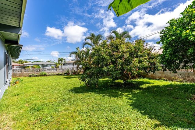194 Kilea Place, Wahiawa, HI 96786