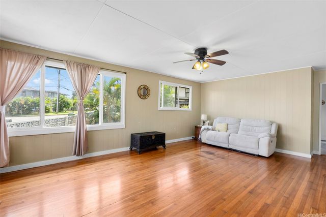 194 Kilea Place, Wahiawa, HI 96786