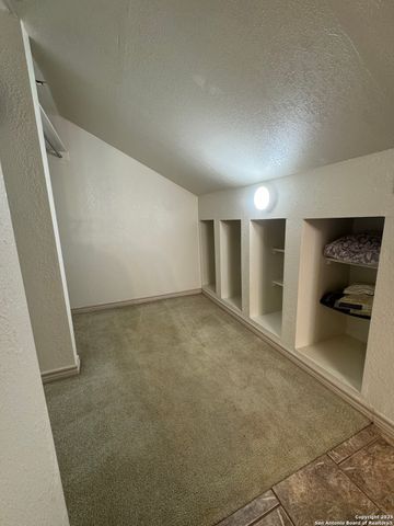 8411 Echo Creek, San Antonio, TX 78240