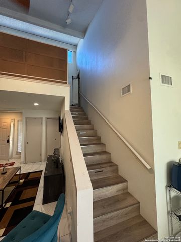 8411 Echo Creek, San Antonio, TX 78240