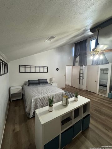 8411 Echo Creek, San Antonio, TX 78240