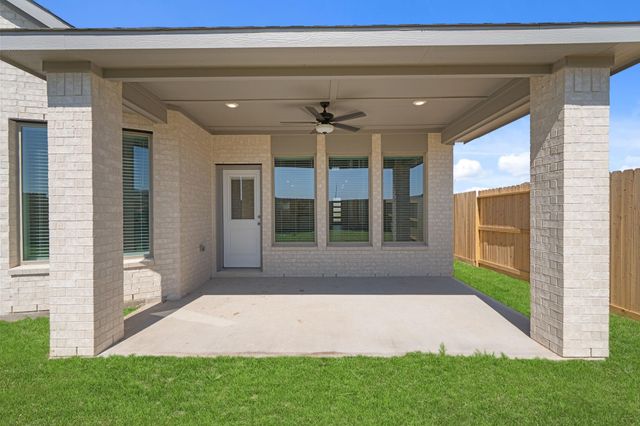 114 Candlelight Ridge Court, Richmond, TX 77406