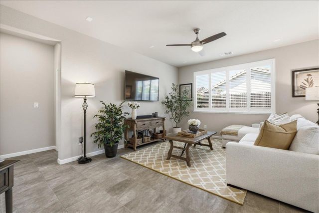 4412 Bonneville Cir, Rocklin, CA 95677