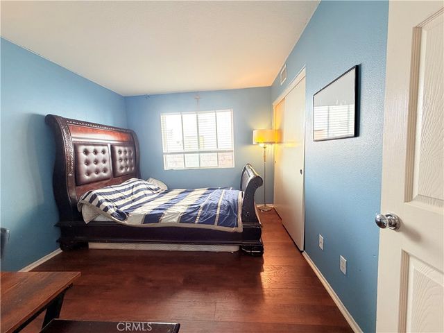 20350 Calhaven, Saugus, CA 91390