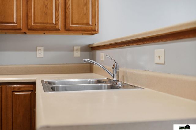 7229 & 7225 Dorchester Court, Lincoln, NE 68521