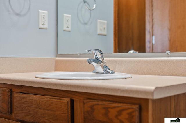 7229 & 7225 Dorchester Court, Lincoln, NE 68521