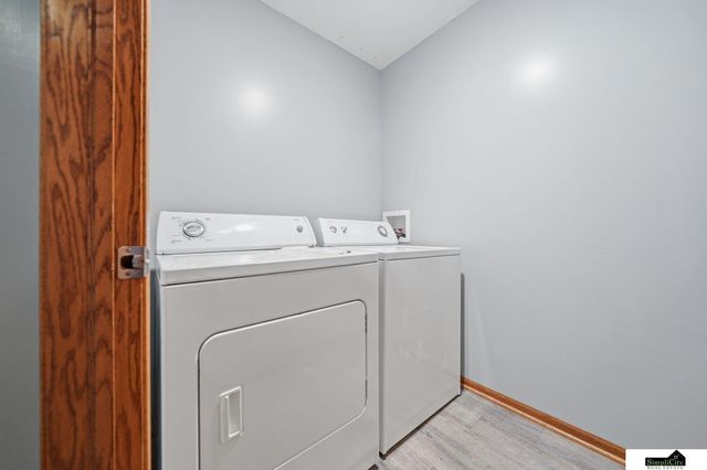 7229 & 7225 Dorchester Court, Lincoln, NE 68521