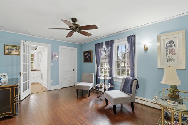 12 Little John Place, White Plains, NY 10605