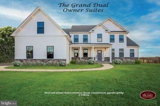 295 E DARK HOLLOW RD, Pipersville, PA 18947