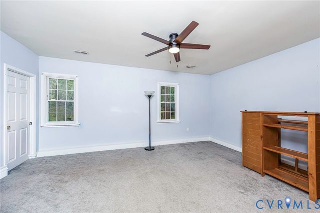 5640 Teterling Ct, Chester, VA 23831