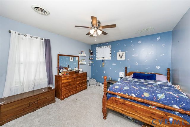 5640 Teterling Ct, Chester, VA 23831