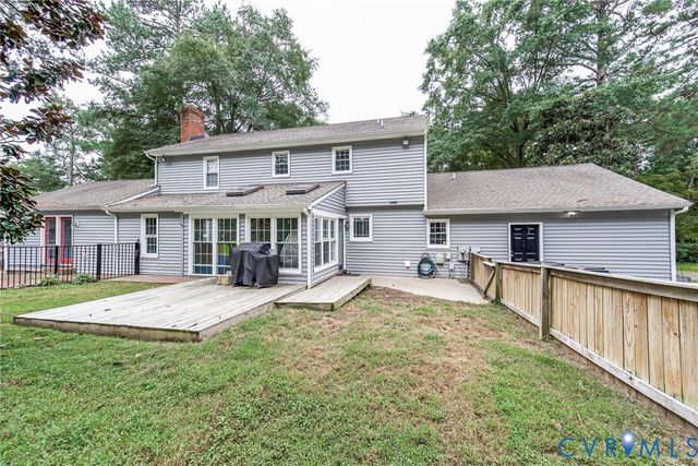 5640 Teterling Ct, Chester, VA 23831