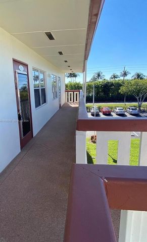 335 Brighton H 335, Boca Raton, FL 33434