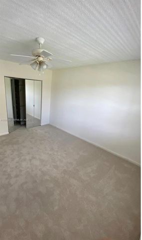 335 Brighton H 335, Boca Raton, FL 33434